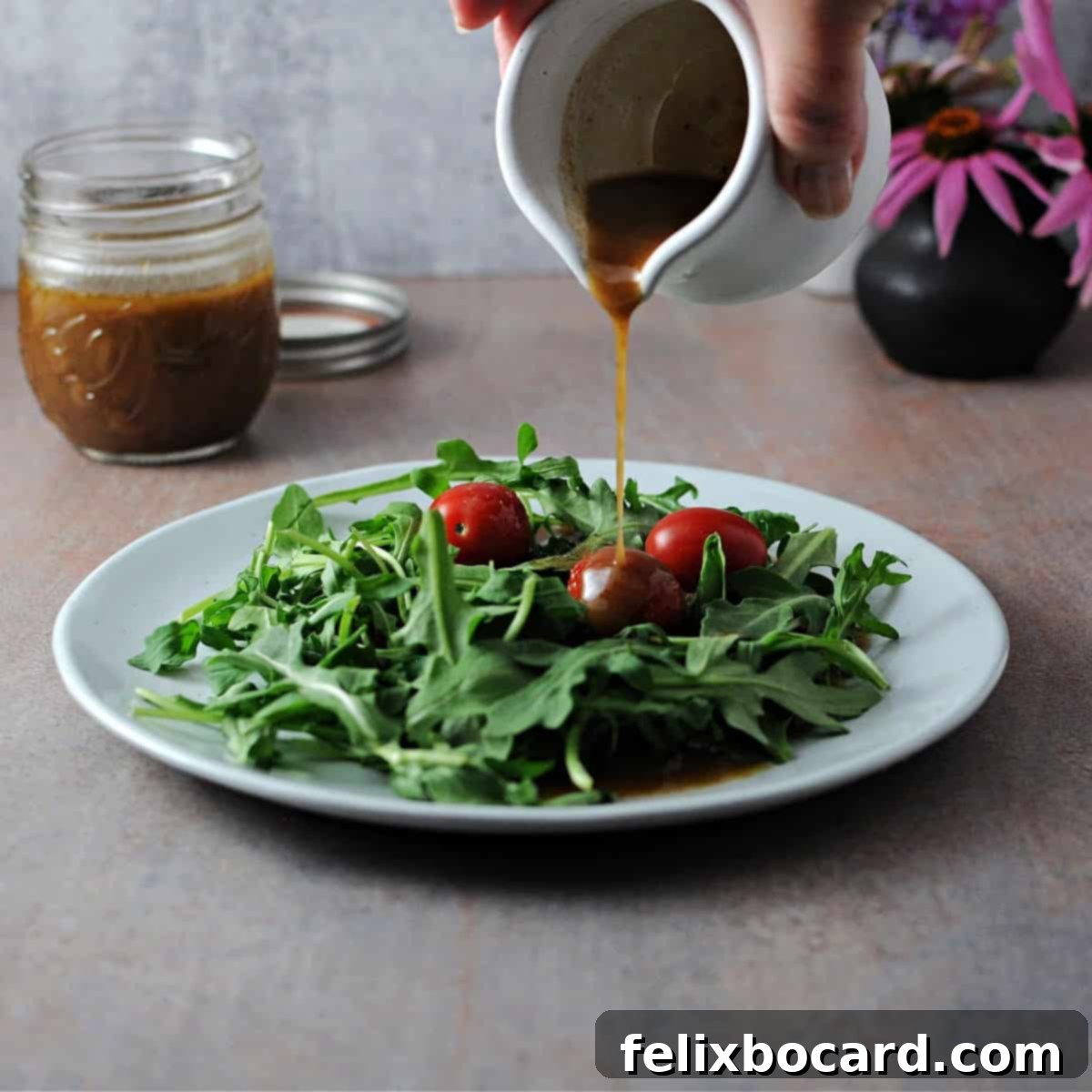 Elevate Your Salad with Homemade Balsamic Vinaigrette 1 featured 11336