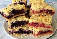 Star Spangled Berry Crumble Bars