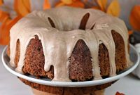 Orchard Fresh Apple Cake