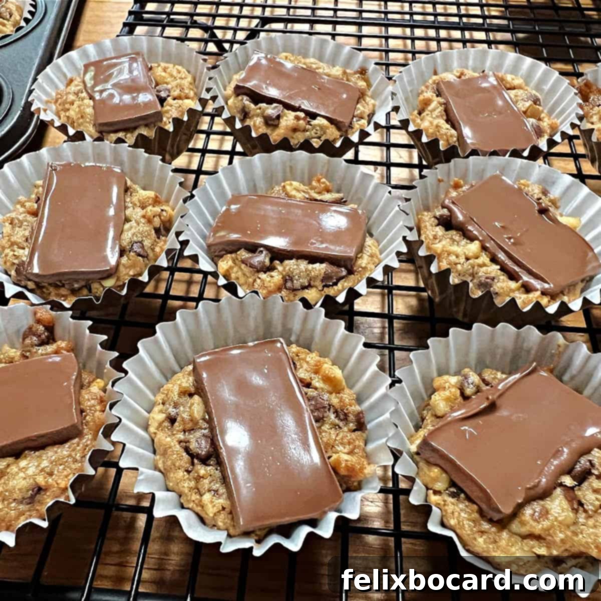 Elegant French Christmas Cookies 1 featured 21791