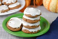 Molasses Spice Cookies with Sweet Glaze