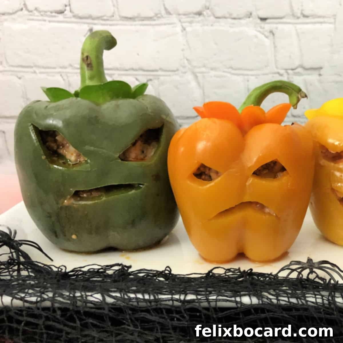 Jack-o'-Lantern Stuffed Bell Peppers 1 featured 2379