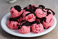 Luscious Keto Strawberry Bites