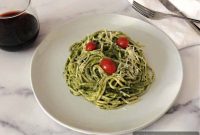 Vibrant Green Pasta Sauce