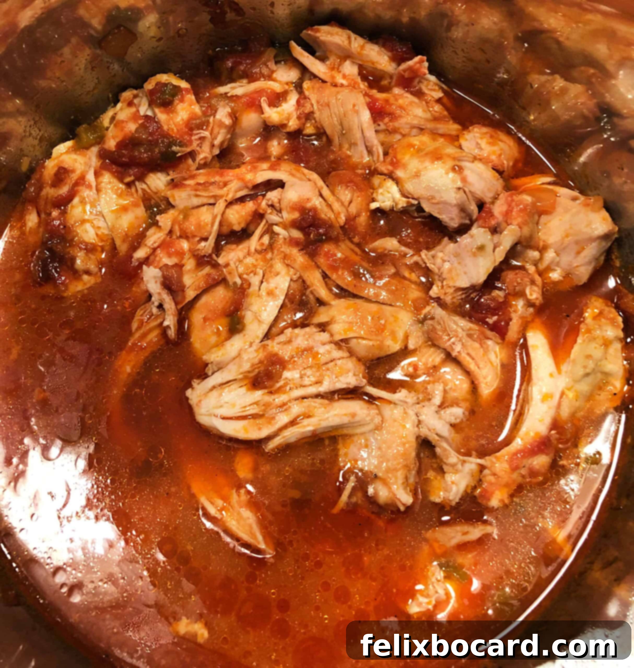 3-Ingredient Instant Pot Salsa Chicken 1 featured 811
