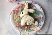 Hoppy Easter Cinnamon Rolls