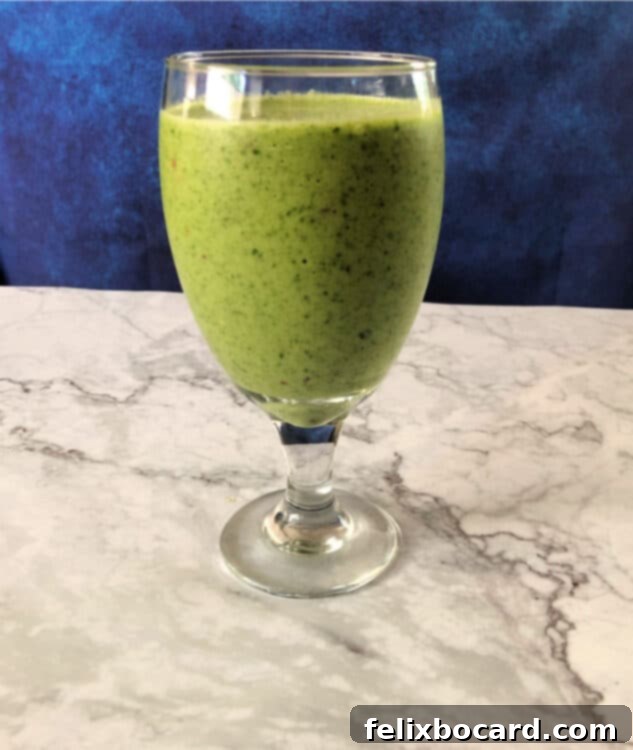 Daily Green Boost 3 a glass of green smoothie